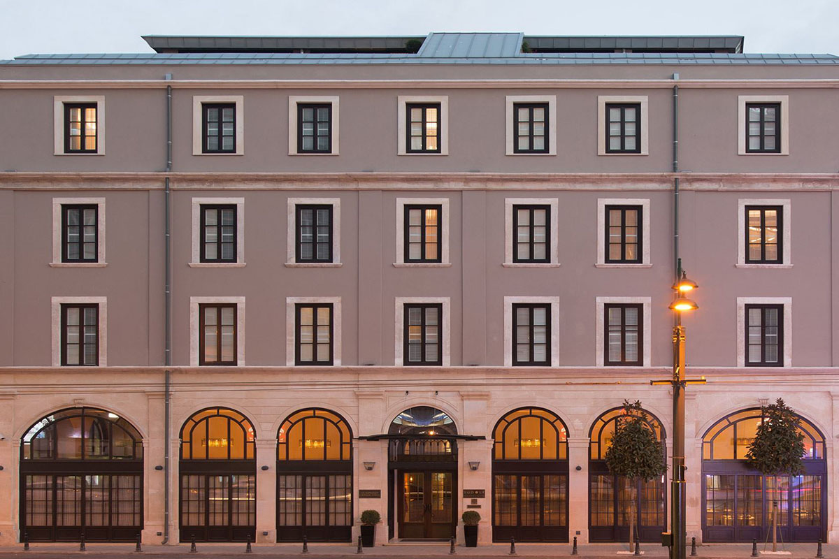 airport to 10 karakoy istanbul hotel transfer