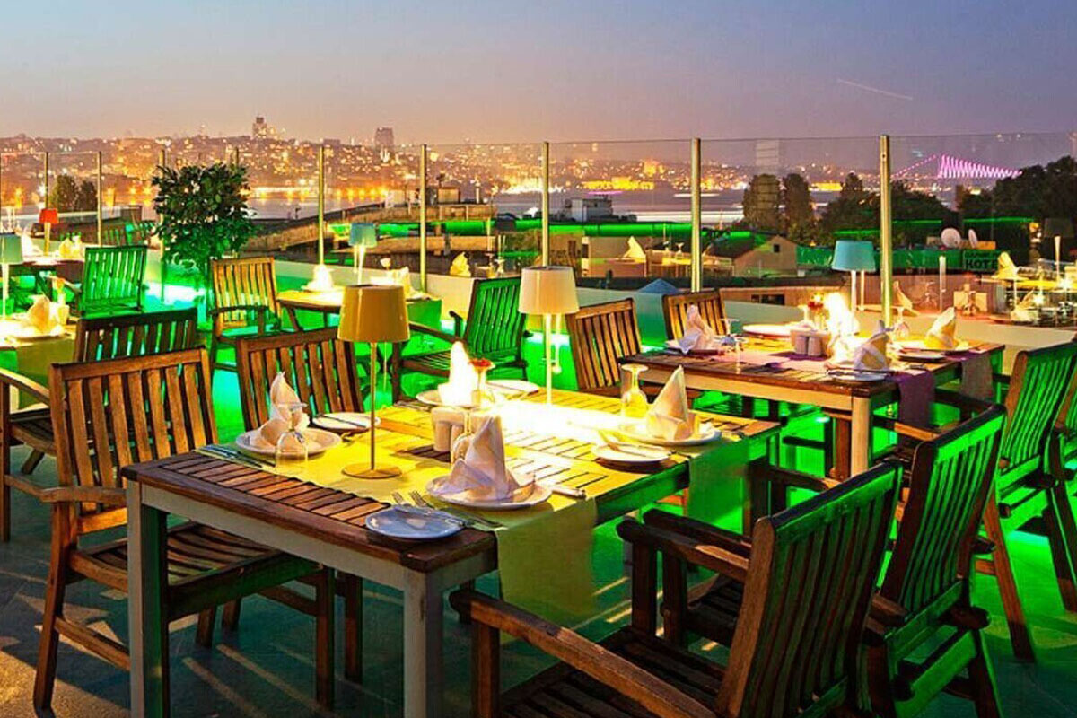 airport to doubletree by hilton sirkeci