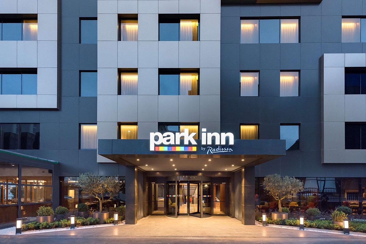 Airport to Park Inn by Radisson Istanbul Atasehir Transfer