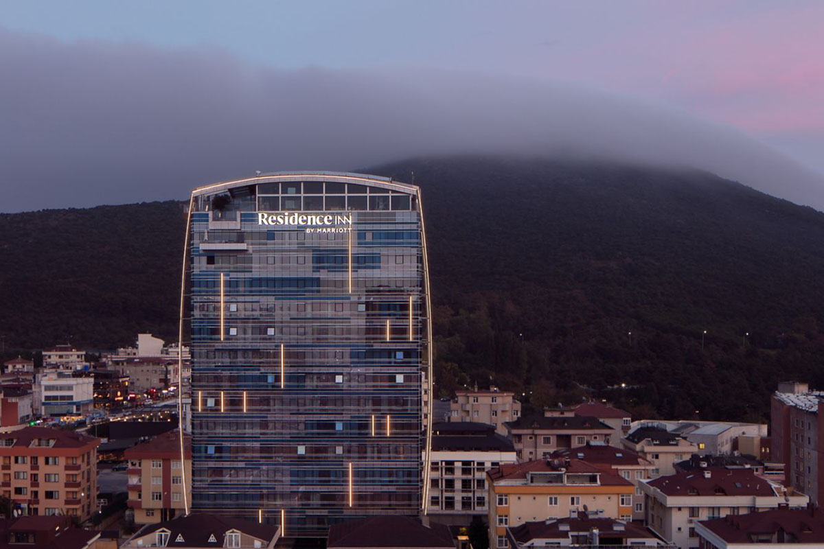 airport to Residence Inn by Marriott Istanbul Atasehir Transfer