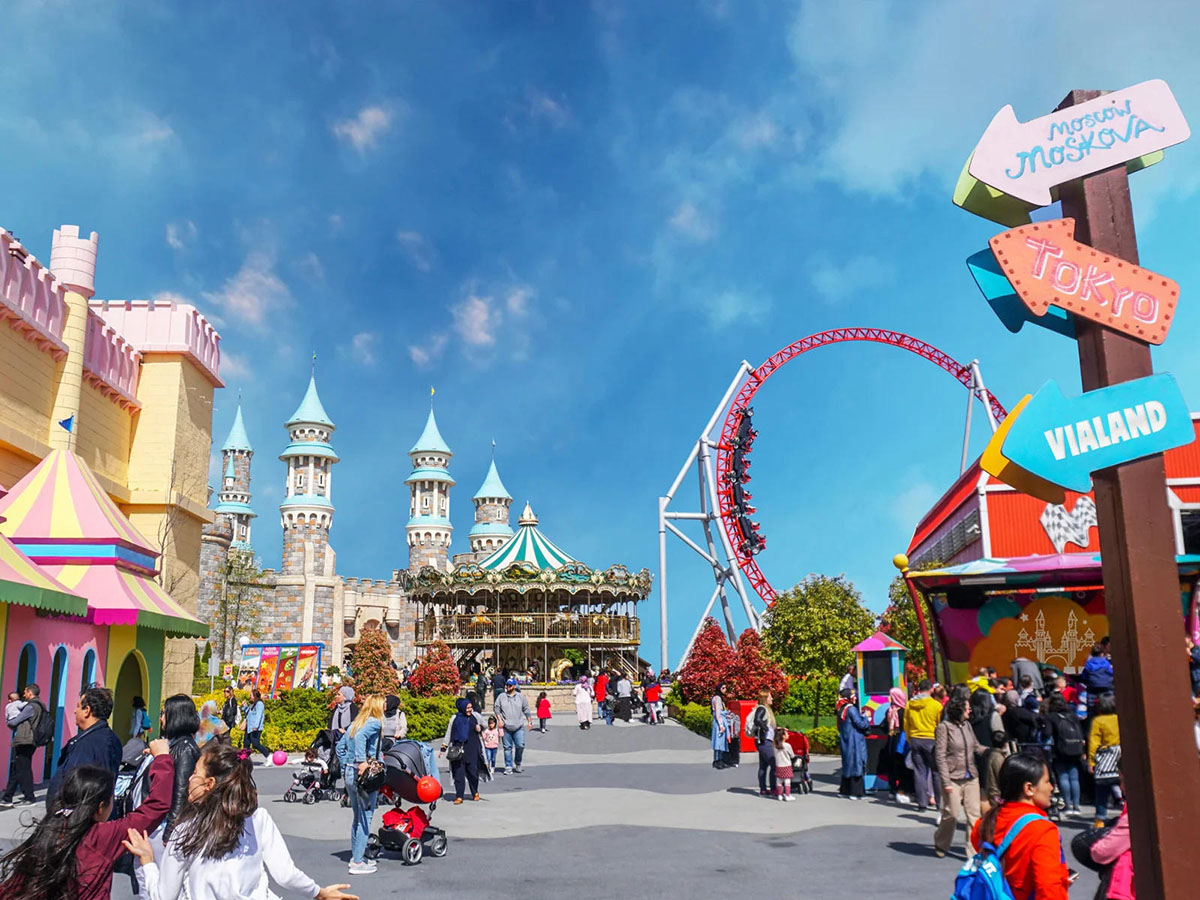 airport to vialand transfer