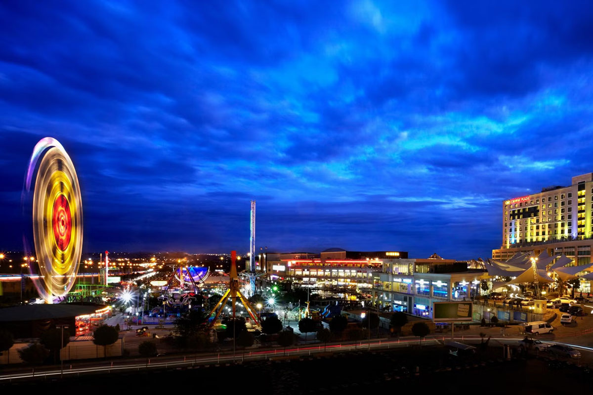 airport transfer to crowne plaza asia