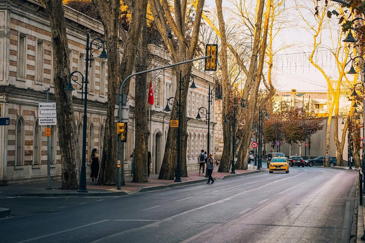 airport transfer to istanbul ciragan