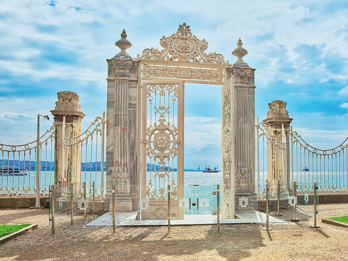 galataport to dolmabahce palace transfer