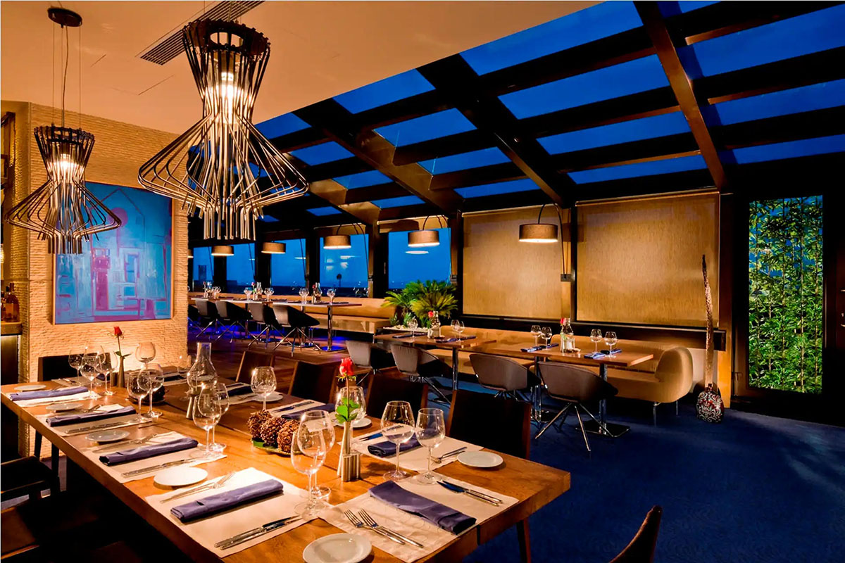 galataport to DoubleTree by Hilton Istanbul Old Town transfer