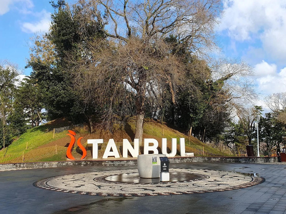 istanbul airport to emirgan transfer