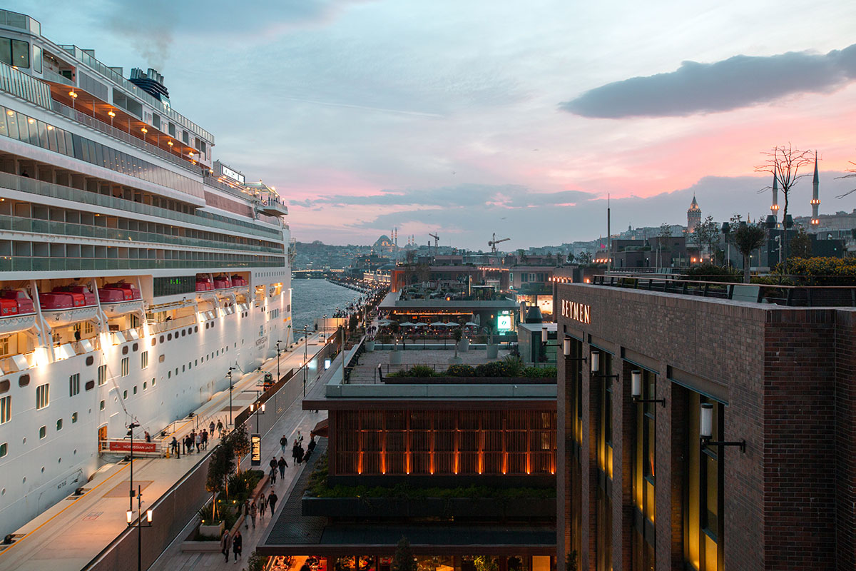 istanbul airport to galataport