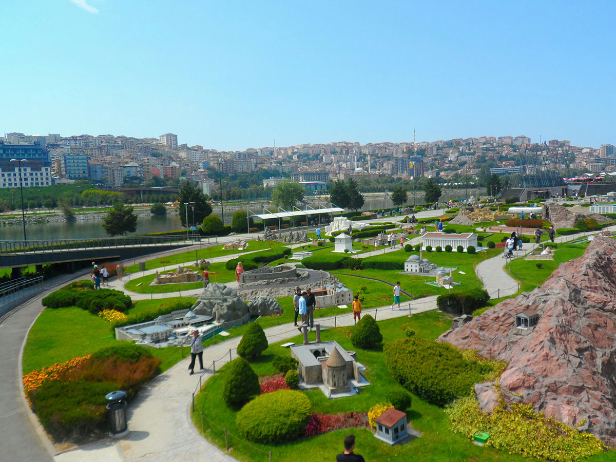 istanbul airport to miniaturk transfer