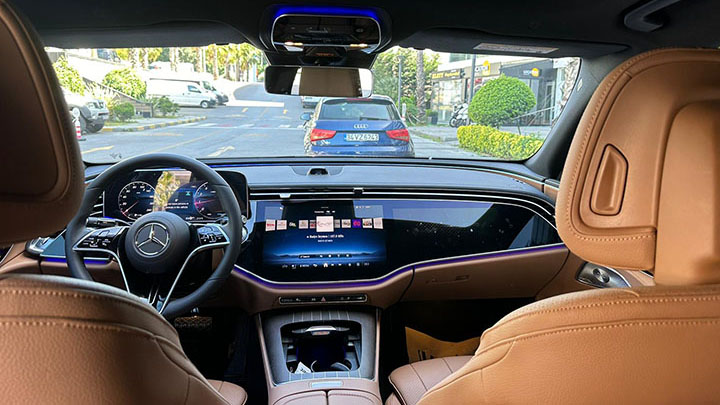 mercedes e class interior
