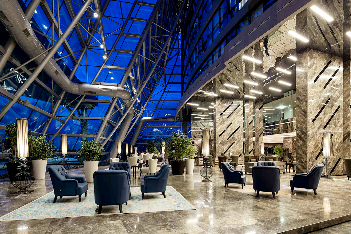 pullman hotel transfer