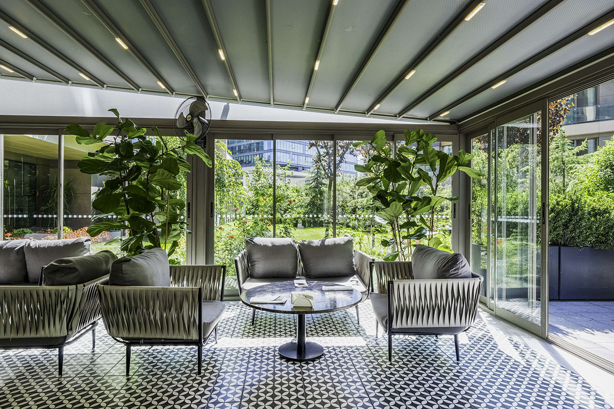 Sabiha Gokcen to Radisson Residences Vadistanbul Transfer