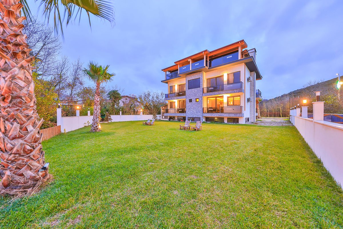 Istanbul to Agva Pieria Luxury Hotel