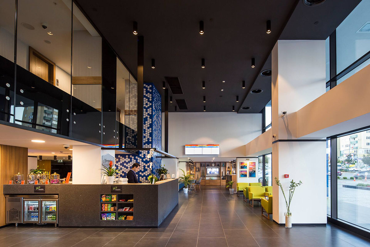 Transfer to Hampton by Hilton Istanbul Kurtkoy 