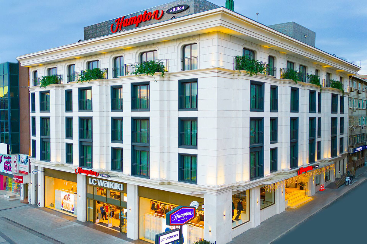 transfer to private transfer Hampton by Hilton Istanbul Old City
