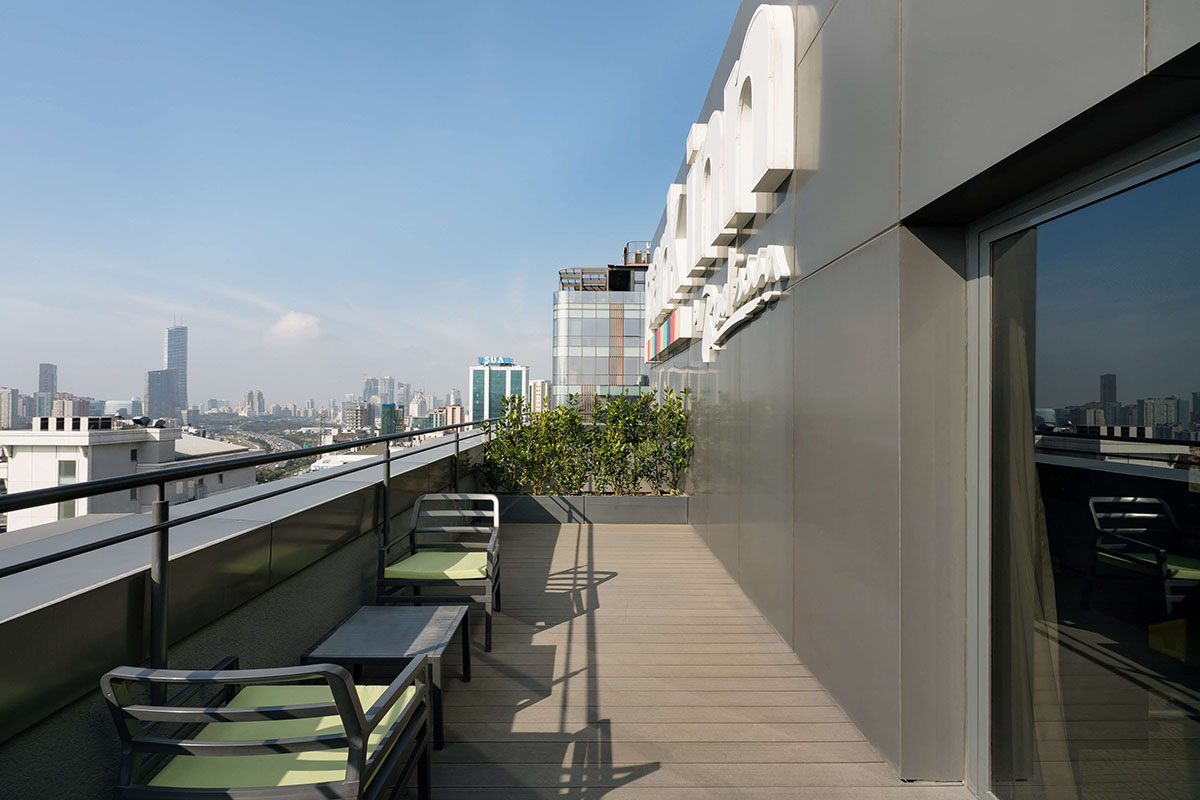 Transfer to Park Inn by Radisson Atasehir