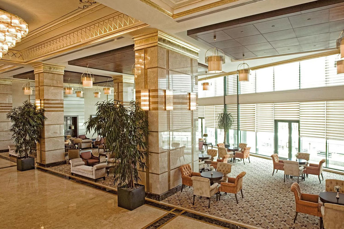 transport crowne plaza asia