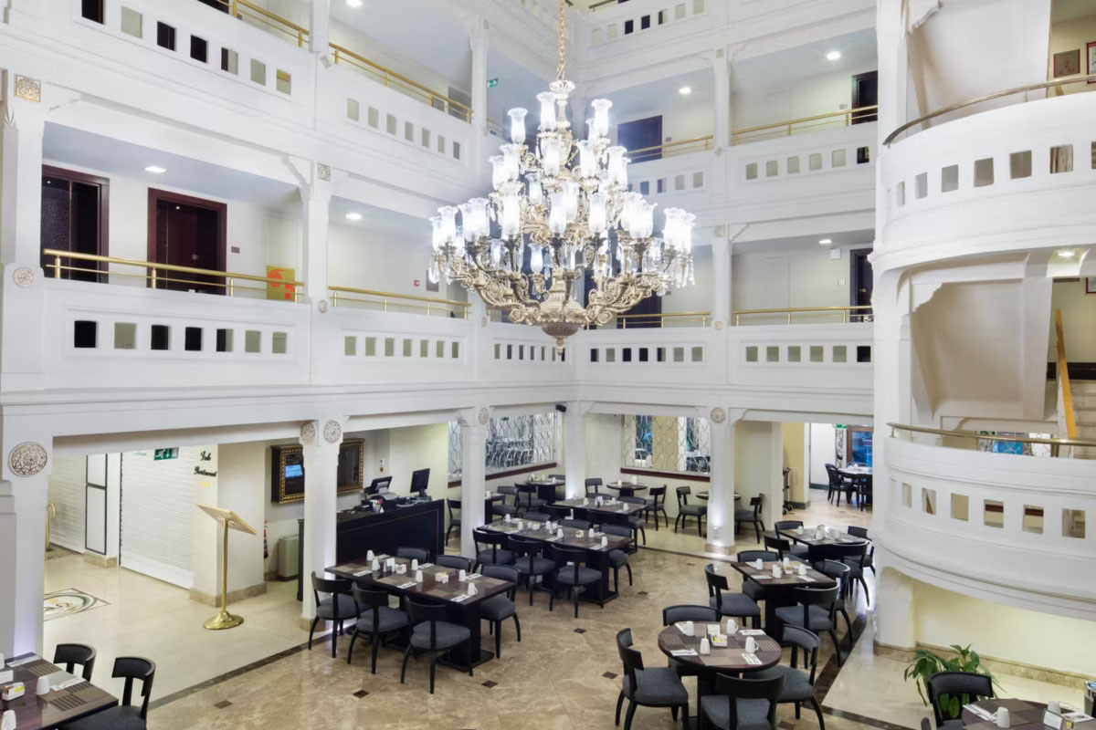 transport Crowne Plaza Old City 