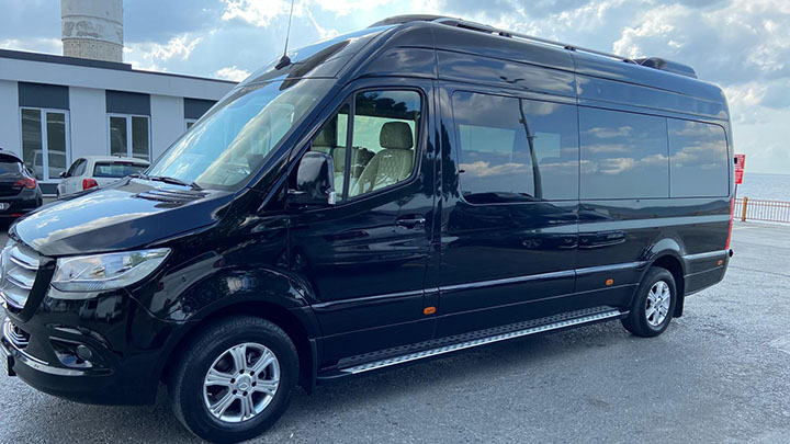 Mercedes Benz VIP Sprinter Left Side